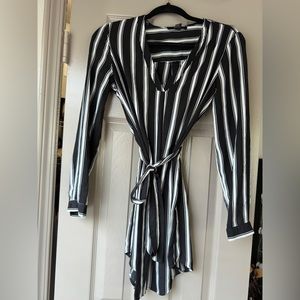 Forever21 Striped long sleeve dress with belt
